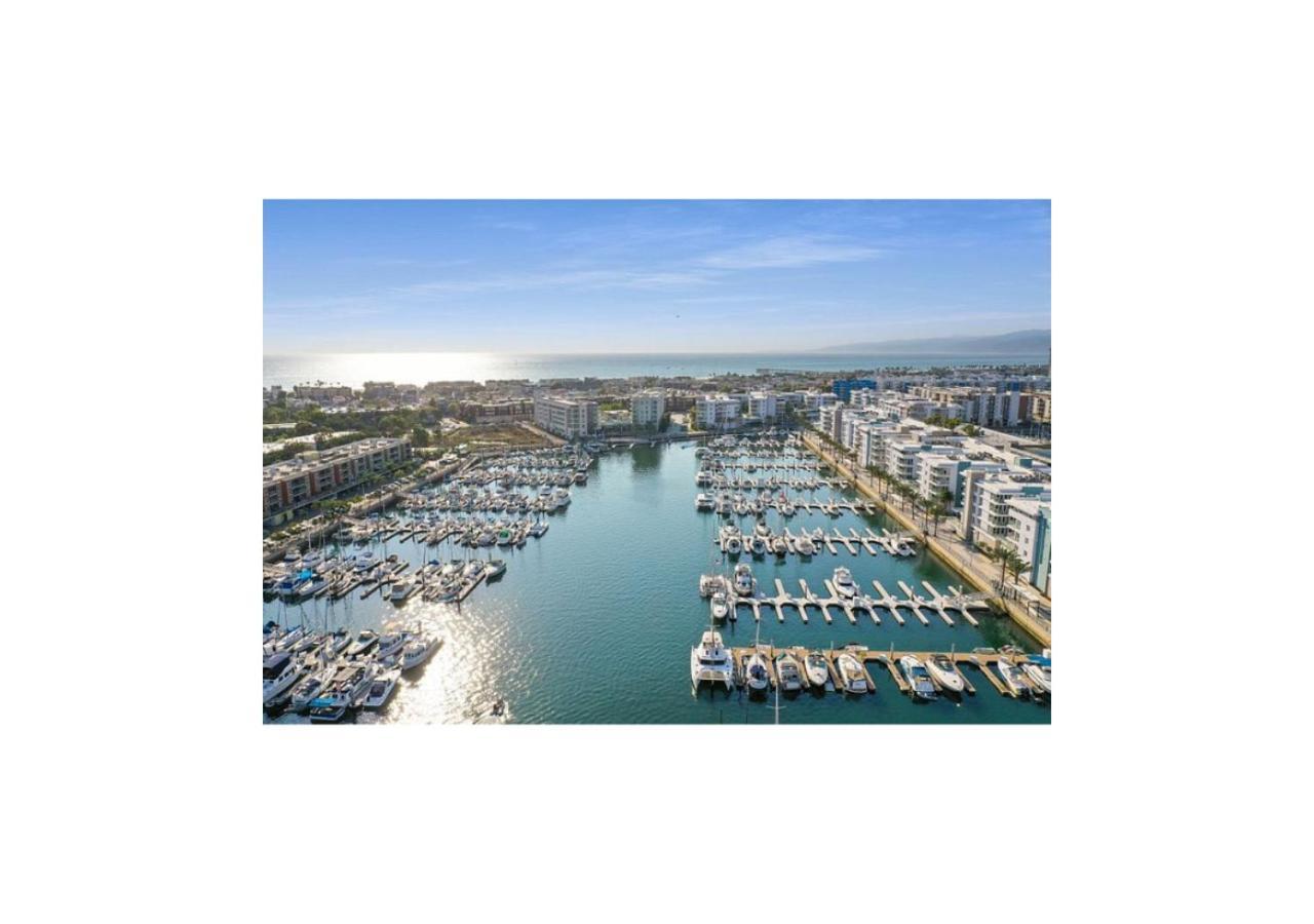 Queen Private Room In Shared Two Bedroom Apartment Marina Del Rey & Venice - Sleeps 2 Los Angeles Exterior photo